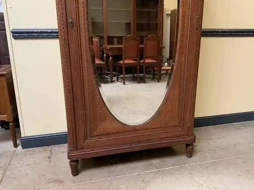 Antiker Jugendstil  Kleiderschrank mit Wäschefach  - Lieferung möglich!