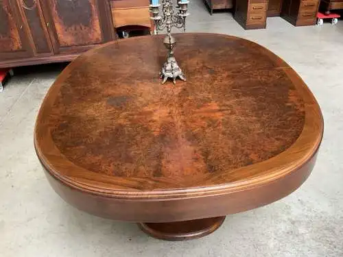 Antik - Ausziehtisch, Tisch, Nußbaum, oval - Art Deco - Lieferung möglich!