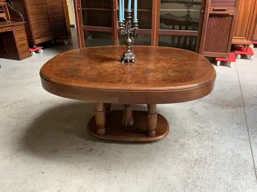 Antik - Ausziehtisch, Tisch, Nußbaum, oval - Art Deco - Lieferung möglich!