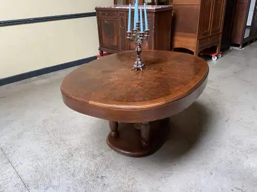 Antik - Ausziehtisch, Tisch, Nußbaum, oval - Art Deco - Lieferung möglich!