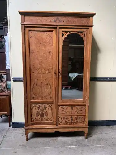 Antik - Kleiderschrank, Jugendstil, Art Nouveau, Majorelle -  Lieferung möglich!