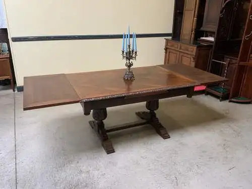 Antik - imposanter Ausziehtisch, 242 cm lang -Neorenaissance- Lieferung möglich!