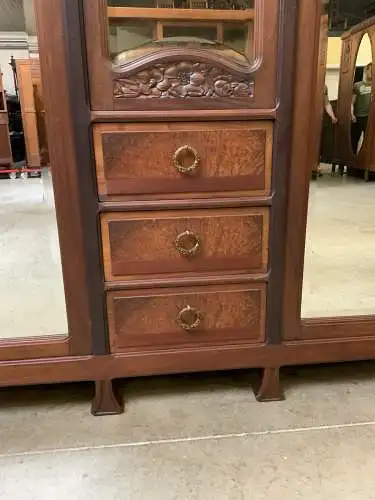 Antik Jugendstil Kleiderschrank, Wäscheschrank- Art Nouveau - Lieferung möglich!