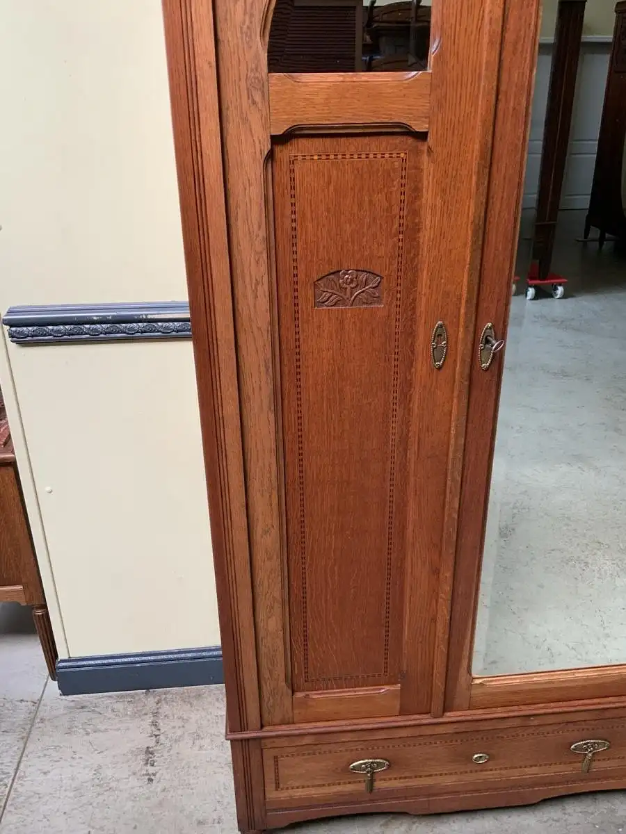 Antiker Jugendstil Wäscheschrank, - Traumhaft schön -   Lieferung möglich! 13