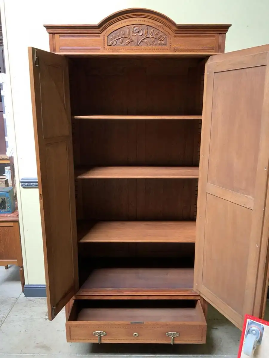 Antiker Jugendstil Wäscheschrank, - Traumhaft schön -   Lieferung möglich! 15