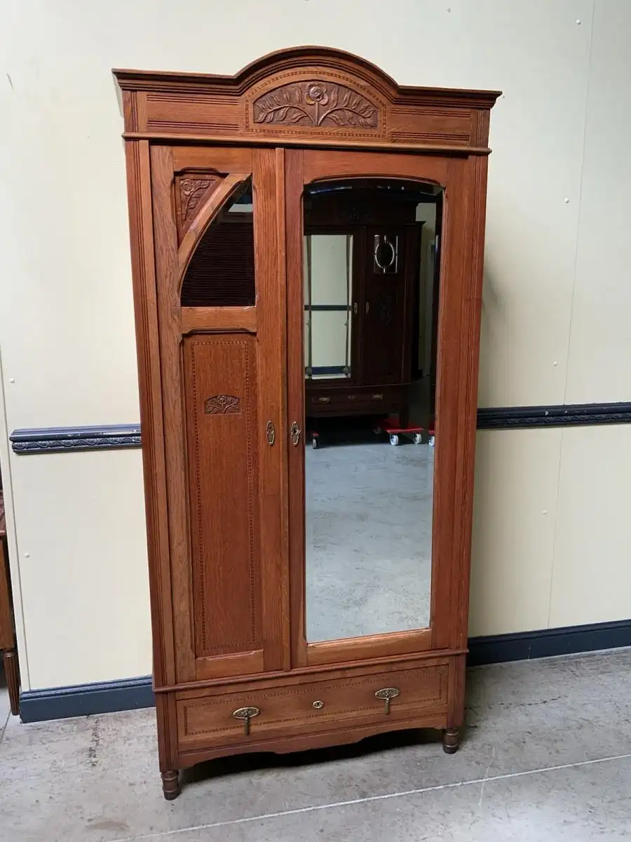 Antiker Jugendstil Wäscheschrank, - Traumhaft schön -   Lieferung möglich! 5