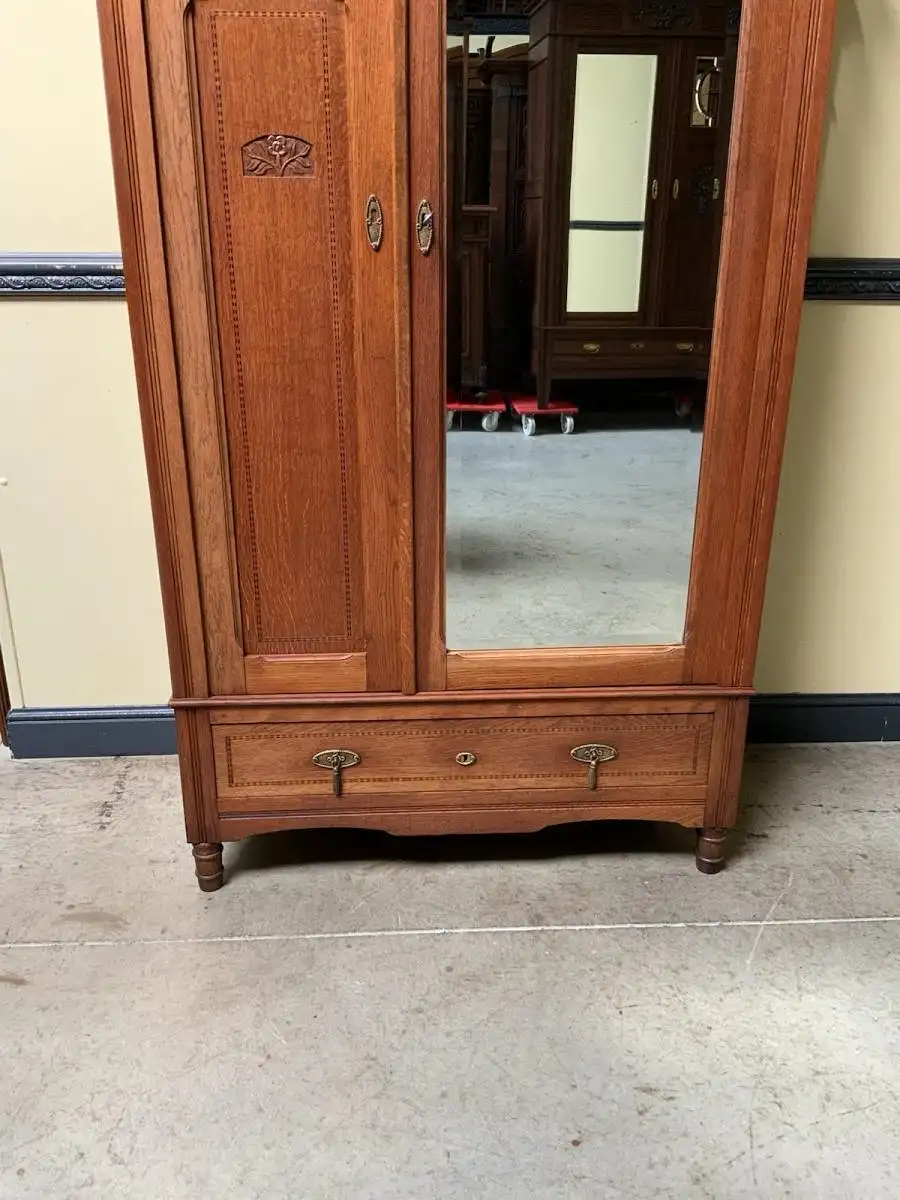 Antiker Jugendstil Wäscheschrank, - Traumhaft schön -   Lieferung möglich! 6