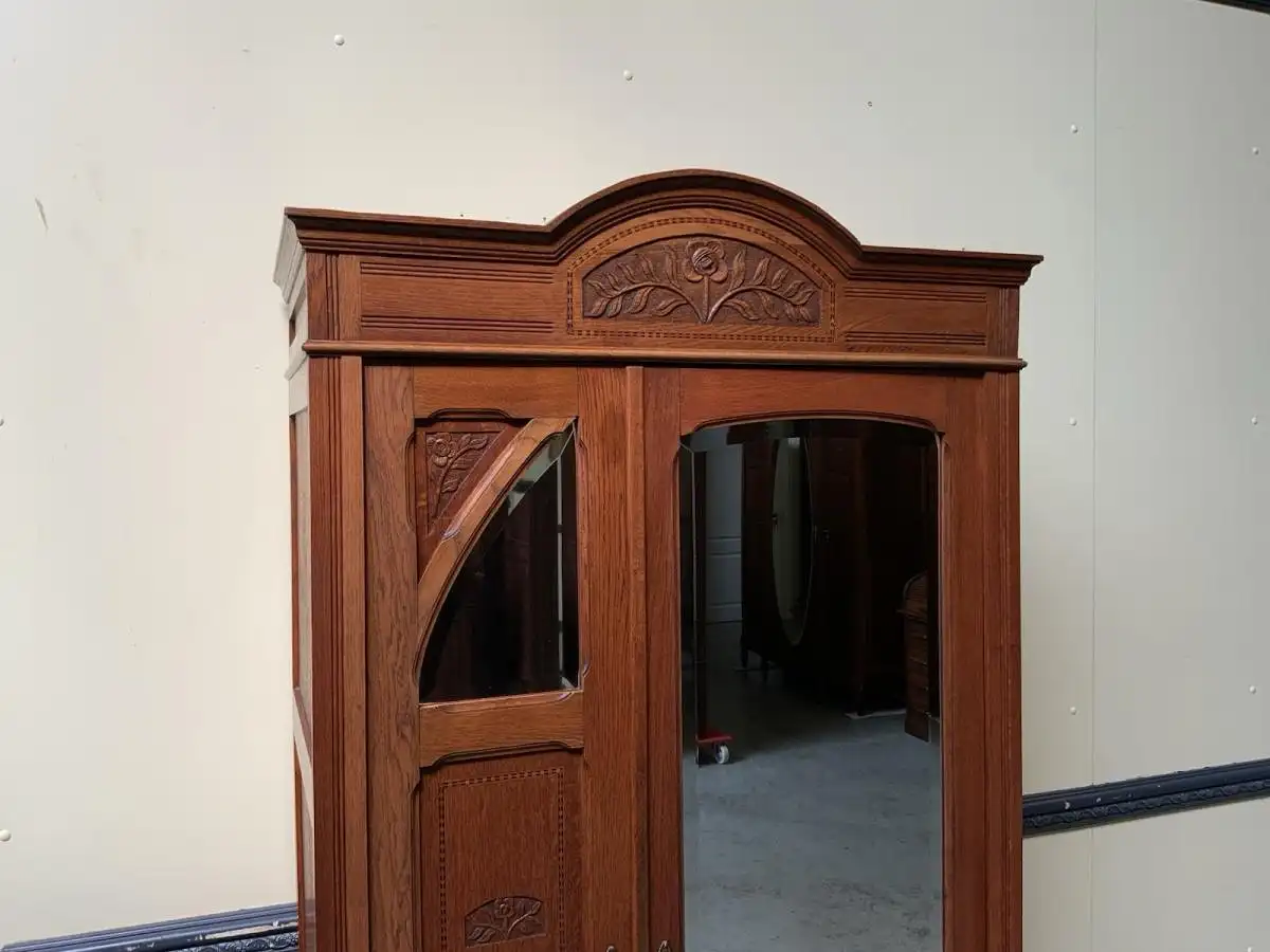 Antiker Jugendstil Wäscheschrank, - Traumhaft schön -   Lieferung möglich! 8