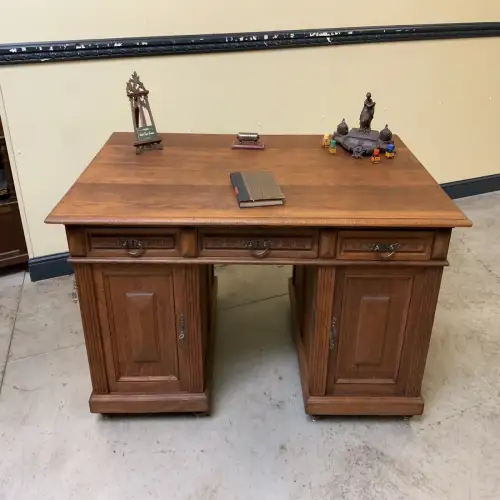 Antiker frei aufstellbarer Jugendstil Schreibtisch - Lieferung möglich!