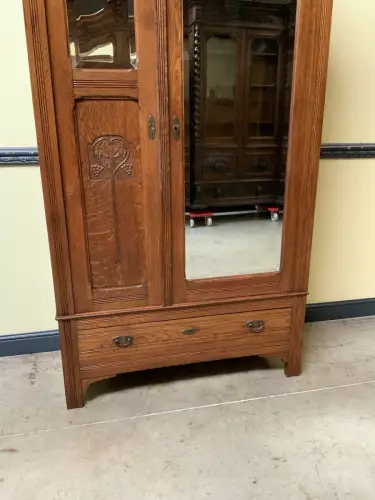 Antik - Kleiderschrank, Wäscheschrank - Jugendstil -  Lieferung möglich!