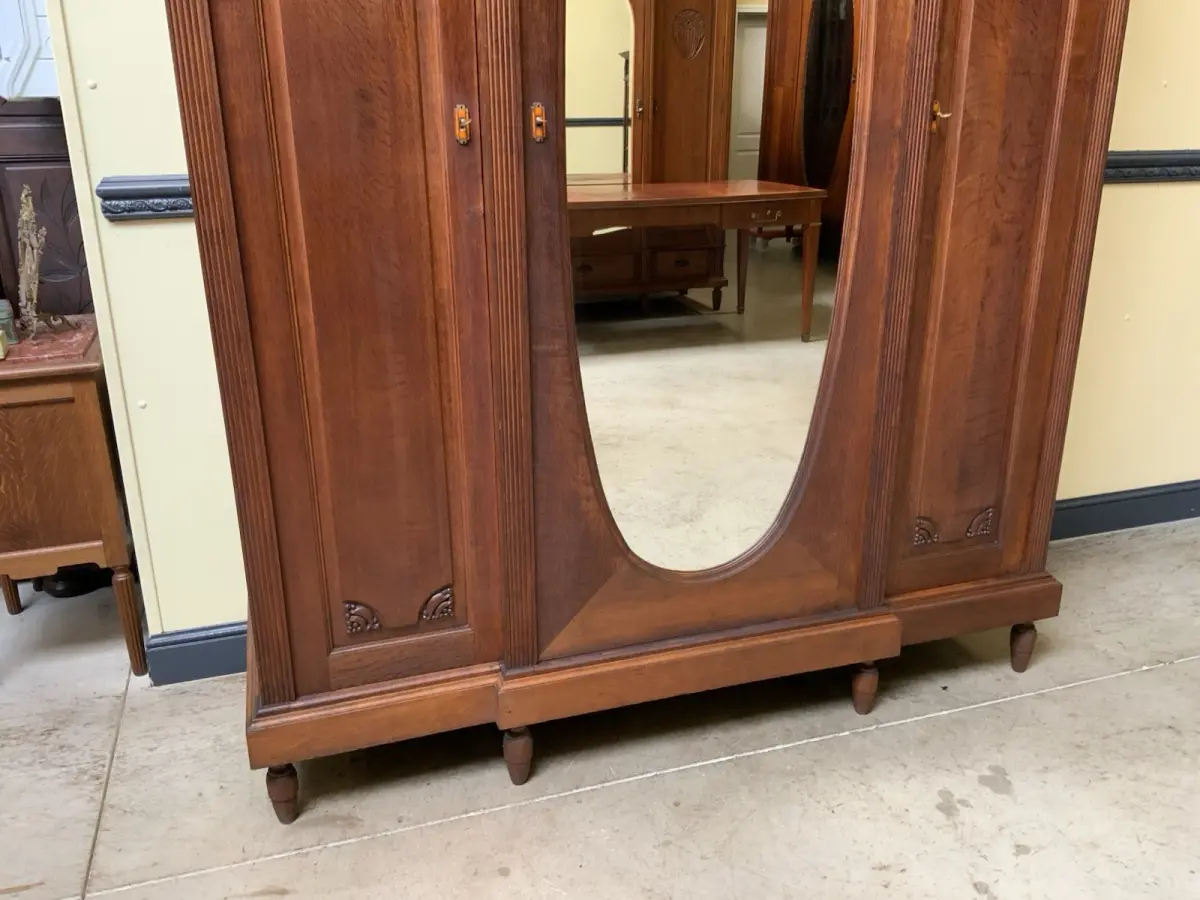 Antik - breiter Wäscheschrank, Kleiderschrank - Art Deco -  Lieferung möglich! 6
