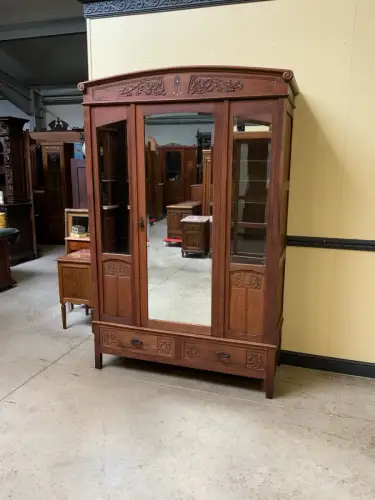 Antik - Kleiderschrank, Wäscheschrank - Jugendstil -  Lieferung möglich!