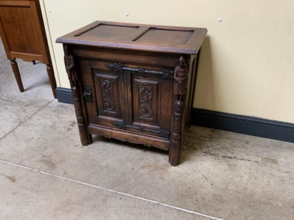 Antik - Truhe,  Bank, Schuhschrank, Neogotik - Traumhaft- Lieferung möglich! 3