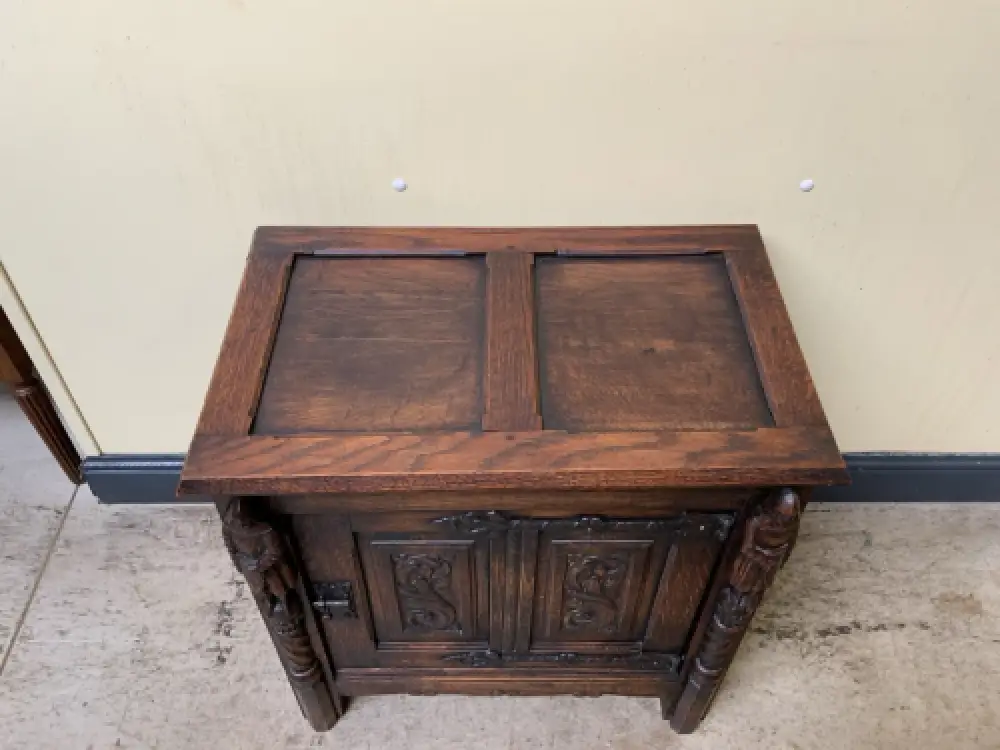 Antik - Truhe,  Bank, Schuhschrank, Neogotik - Traumhaft- Lieferung möglich! 7