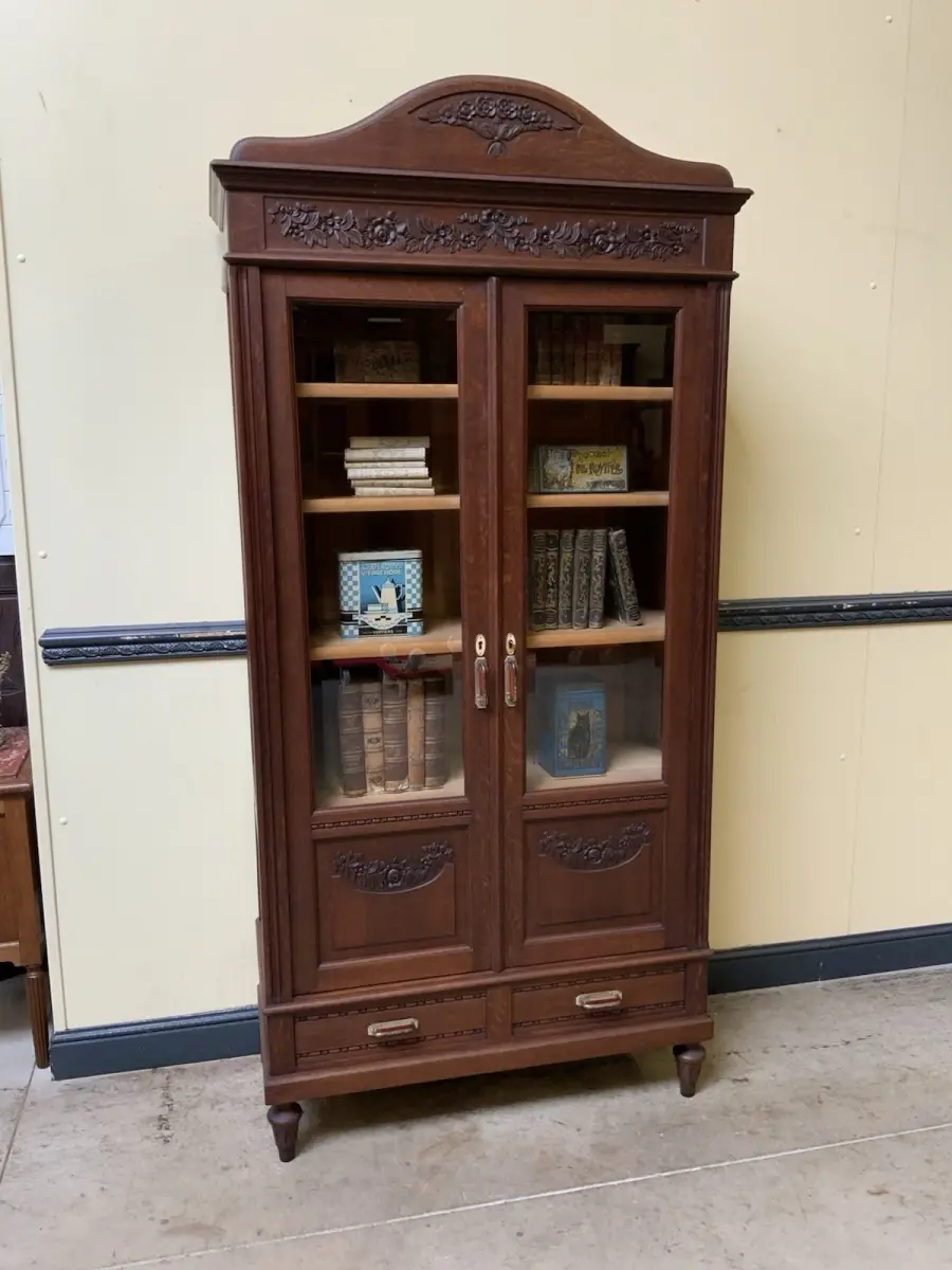 Antiker traumhafter Jugendstil Bücherschrank, Vitrine, - Lieferung möglich! 2
