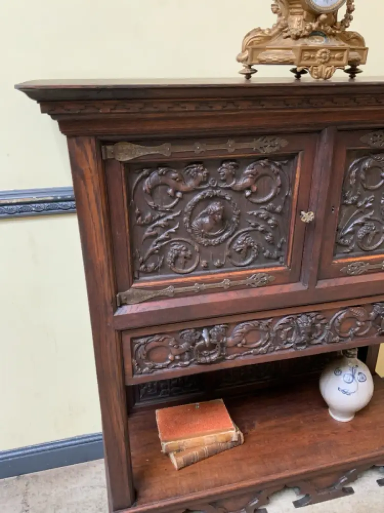 Antiker neogotischer Silberschrank, Anrichte, Vertiko - Lieferung möglich! 13