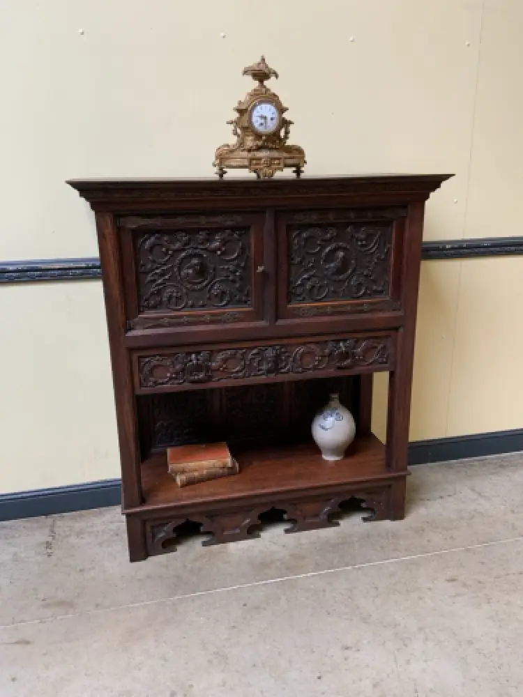 Antiker neogotischer Silberschrank, Anrichte, Vertiko - Lieferung möglich! 2