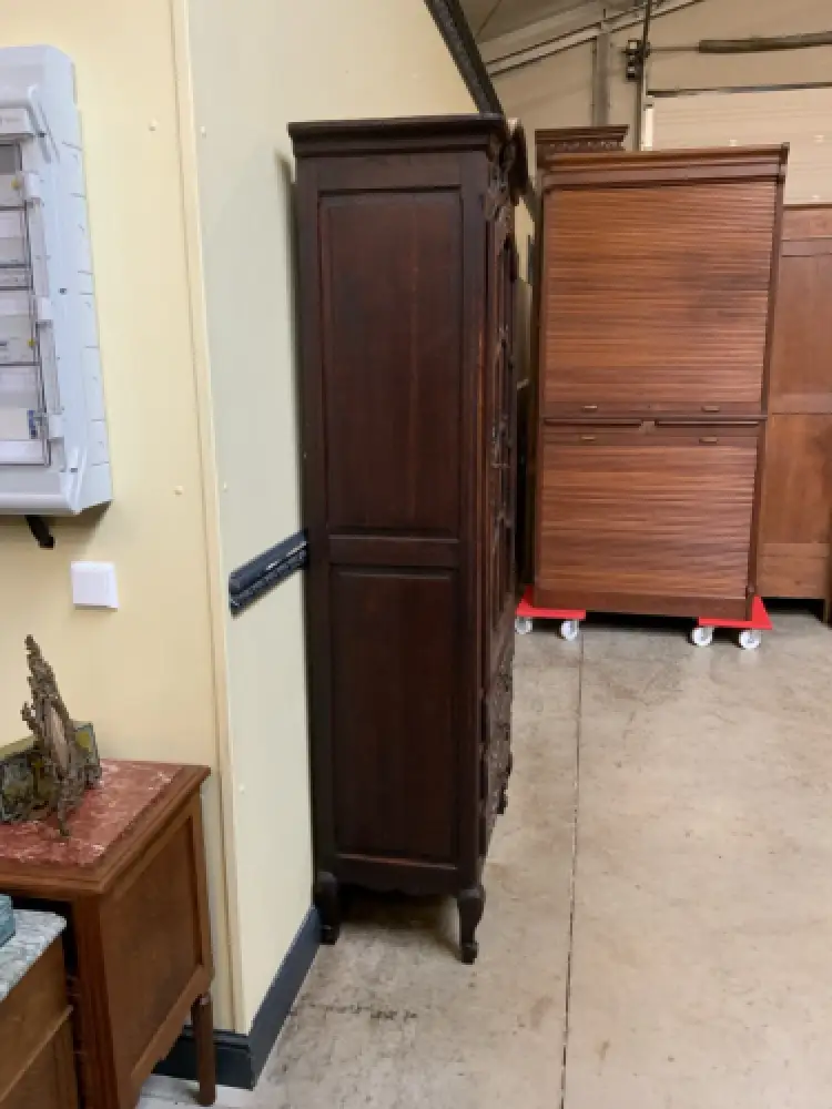 Antikes Jugendstil Nußbaum Vitrine, Vertiko - Lieferung möglich! 10