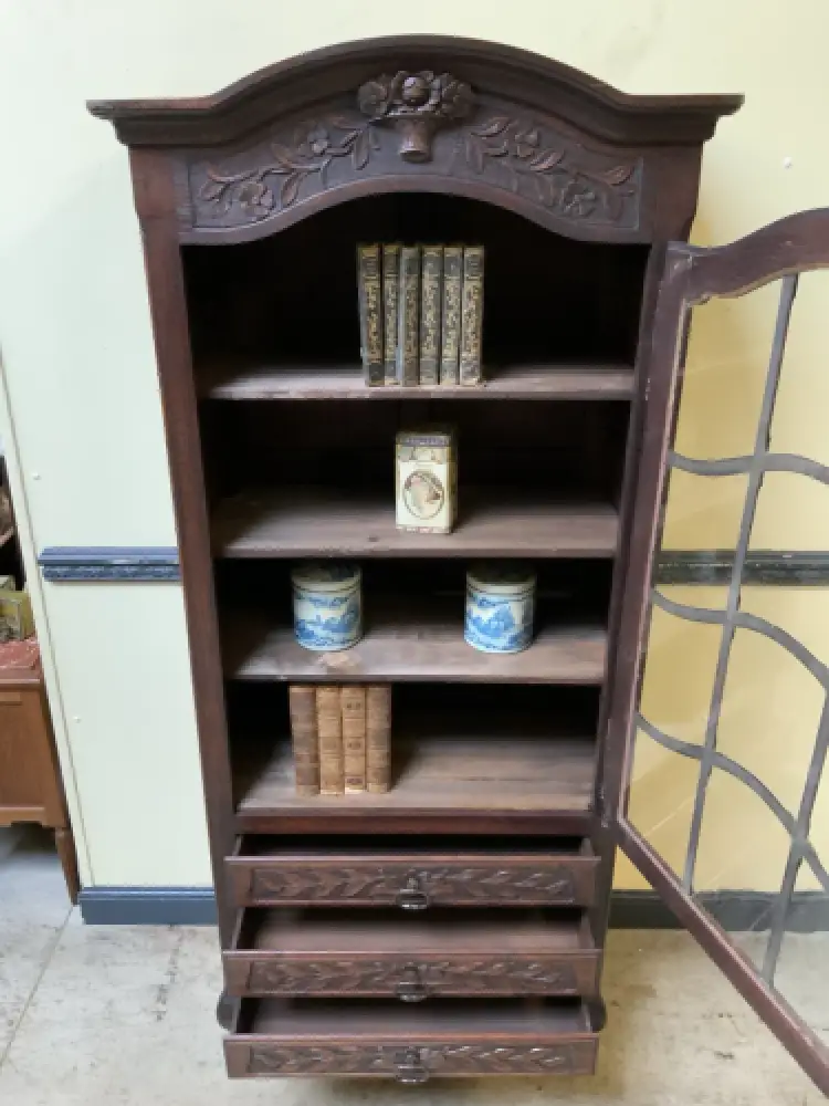 Antikes Jugendstil Nußbaum Vitrine, Vertiko - Lieferung möglich! 13