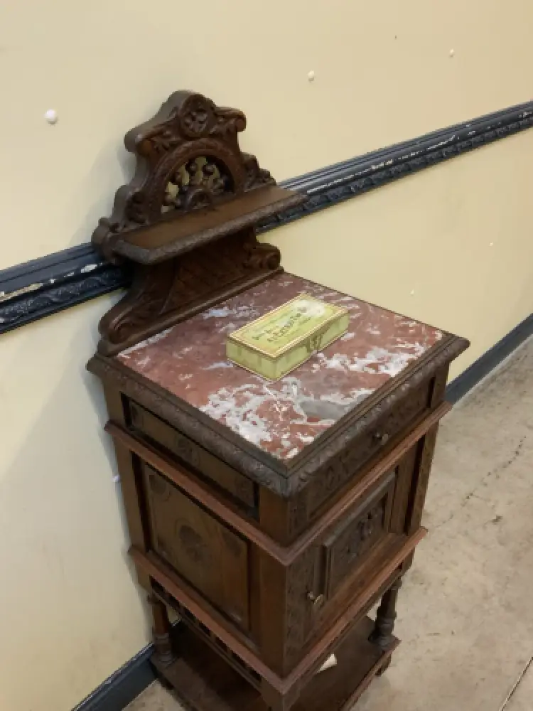 Antikes Bretonisches Vertiko, Anrichte, Nachtschrank - Lieferung möglich! 8