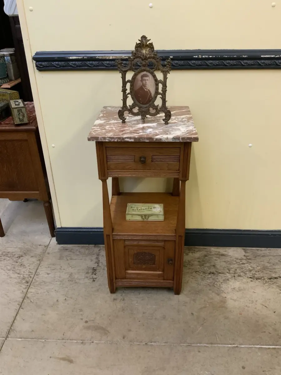 Antik - Nachtschrank, Vertiko, Jugendstil, - Traumhaft  - Lieferung möglich!