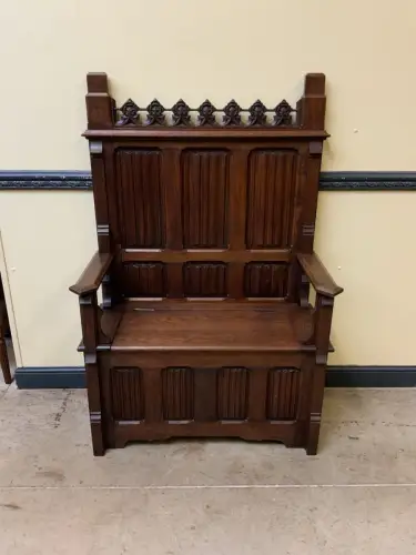 Antik - Truhen Bank, - Neogotik, Historismus -     Lieferung möglich!