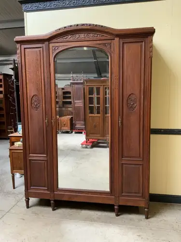 Antik - Kleiderschrank mit Wäschefächer - Jugendstil -  Lieferung möglich!