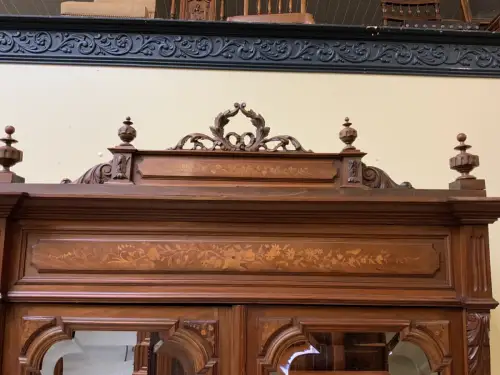 Antik - Jugendstil Geschirrschrank, Wäscheschrank, Intarsien- Lieferung möglich!