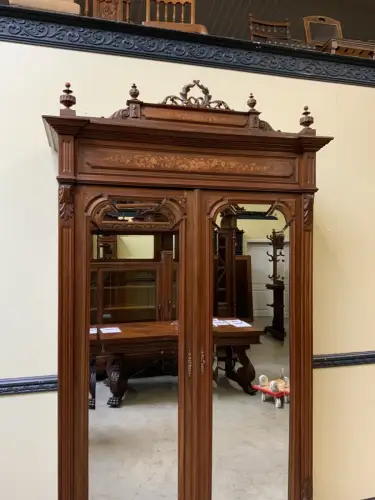 Antik - Jugendstil Geschirrschrank, Wäscheschrank, Intarsien- Lieferung möglich!