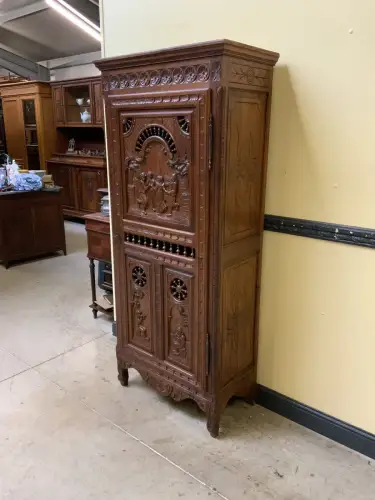 Antiker bretonischer Geschirrschrank, Vertiko, Wäscheschrank,-Lieferung möglich!