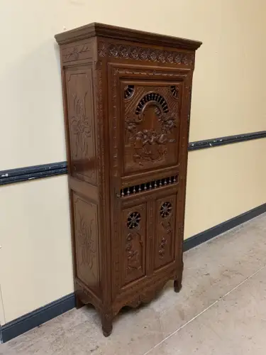 Antiker bretonischer Geschirrschrank, Vertiko, Wäscheschrank,-Lieferung möglich!