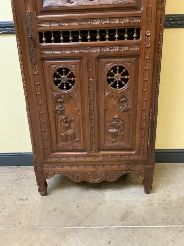 Antiker bretonischer Geschirrschrank, Vertiko, Wäscheschrank,-Lieferung möglich!