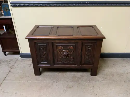 Antik - Truhe, Bank,  Schuhschrank,  - Neorenaissance - Lieferung möglich!