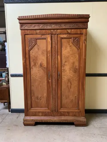 Antik -Kleiderschrank, Wäscheschrank, Normandie, Kirschholz - Lieferung möglich!