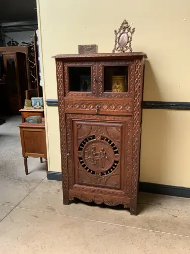 Antik - Geschirrschrank, Vertiko, Vitrine - Bretagne - Lieferung möglich!