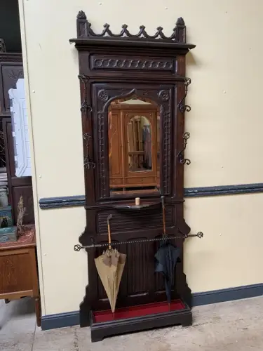 Antik -  Gaderobe, Kleiderständer - Neogotik - Lieferung möglich!