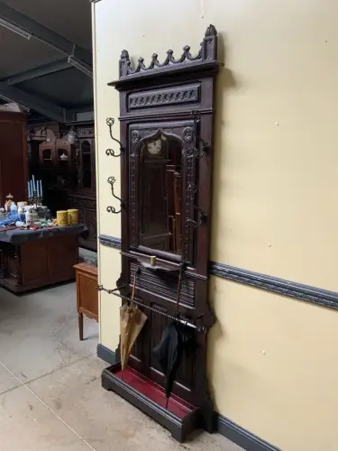 Antik -  Gaderobe, Kleiderständer - Neogotik - Lieferung möglich!