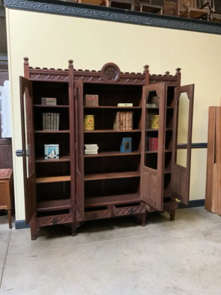 Antiker imposanter Neogotischer Bücherschrank, Vitrine- Lieferung möglich! 18