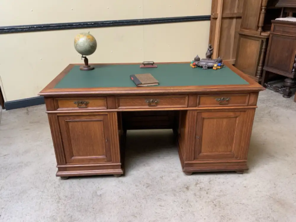 Antiker Gründerzeit Schreibtisch,  - Sensationell - Lieferung möglich! 1
