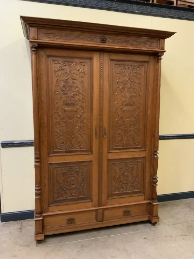 Antik - Kleiderschrank, Garderobenschrank  - Neorenaissance - Lieferung möglich! 4