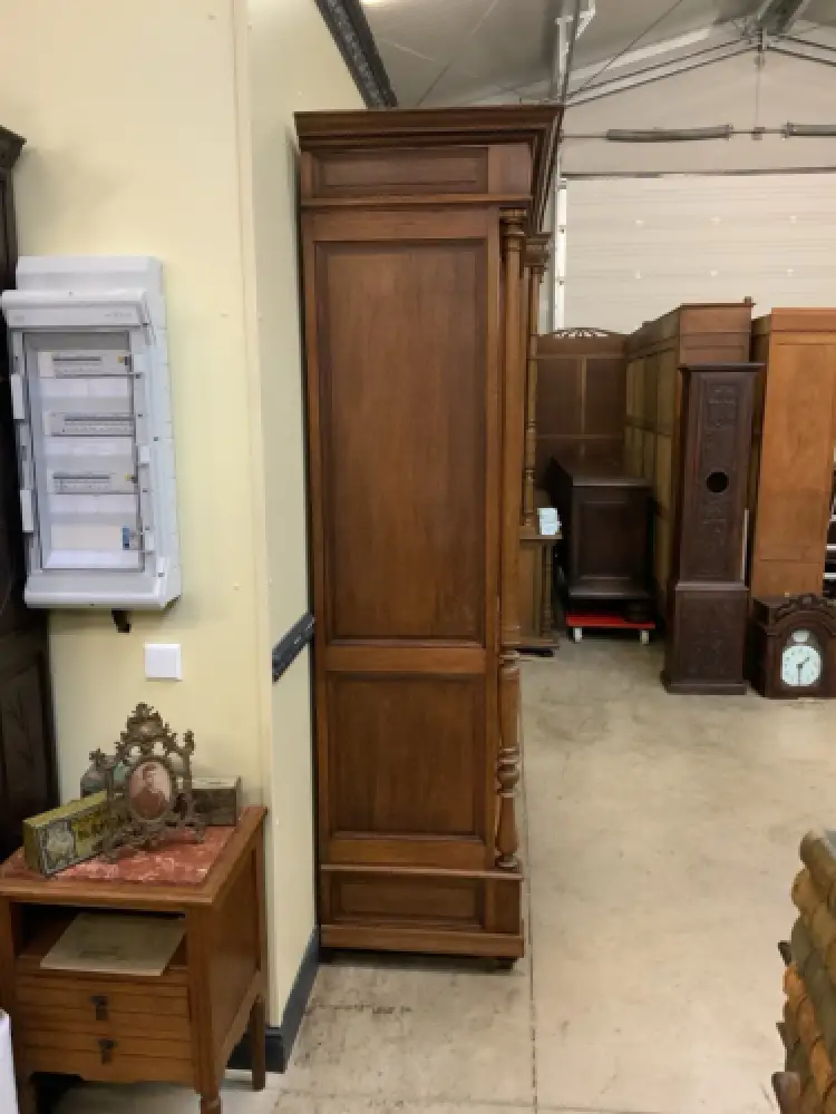 Antik - Kleiderschrank, Garderobenschrank  - Neorenaissance - Lieferung möglich! 7