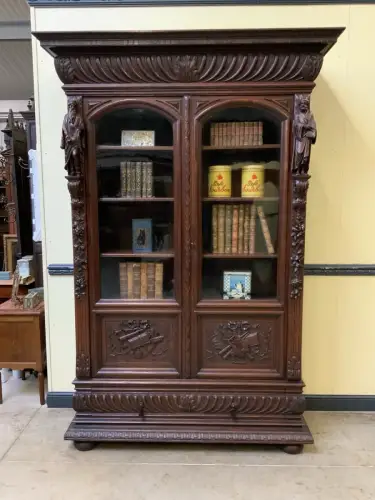 Antiker imposanter Neorenaissance Bücherschrank, Vitrine - Lieferung möglich!