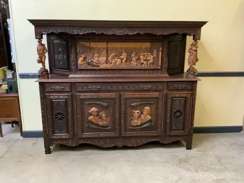 Antikes monumentales Buffet, Kredenz - Bretagne - signiert - Lieferung möglich!