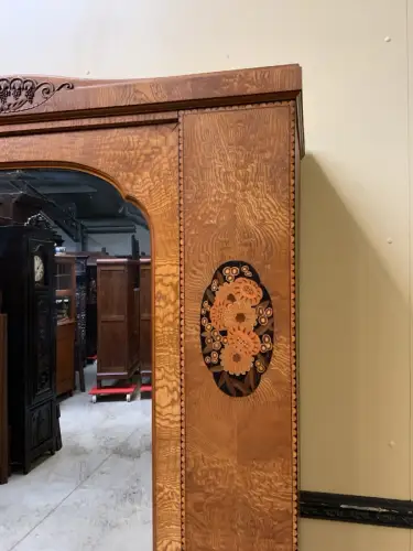 Antik - Kleiderschrank, Wäscheschrank - Jugendstil - Lieferung möglich!
