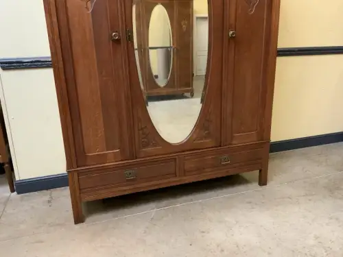 Antik - Kleiderschrank, Wäscheschrank - Jugendstil -  Lieferung möglich!