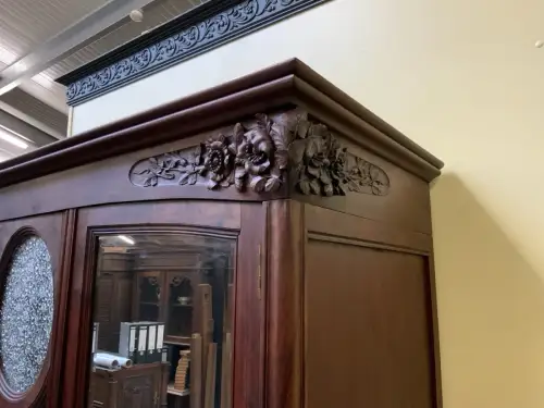 Antik Kleiderschrank, Wäscheschrank -Jugendstil - Art Nouveau - Lieferung mögl.!