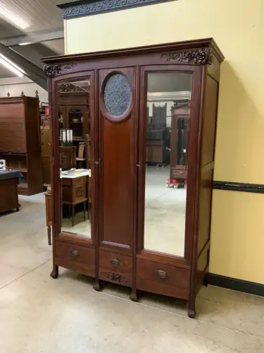 Antik Kleiderschrank, Wäscheschrank -Jugendstil - Art Nouveau - Lieferung mögl.!
