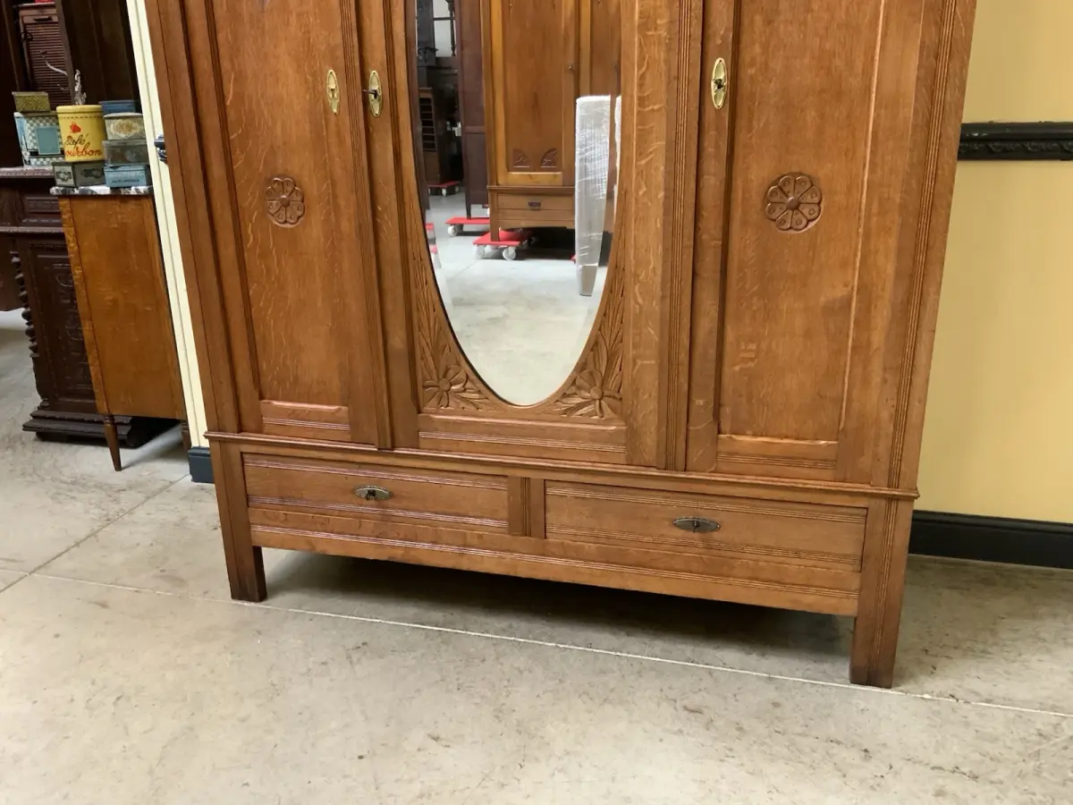 Antiker Jugendstil Kleiderschrank - Traumhaft -  Lieferung möglich! 7