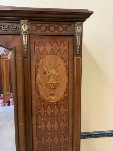 Antik - Wäscheschrank, Geschirrschrank - Jugendstil - Lieferung möglich!