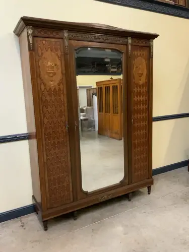 Antik - Wäscheschrank, Geschirrschrank - Jugendstil - Lieferung möglich!